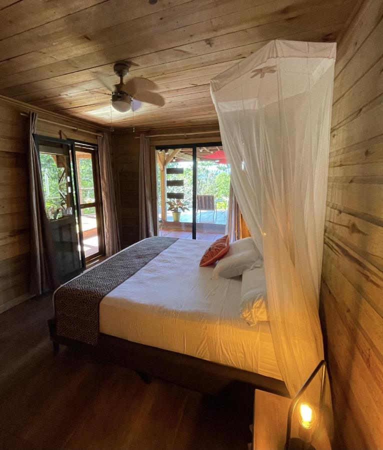 Eden Jungle Lodge Bocas Town Bagian luar foto