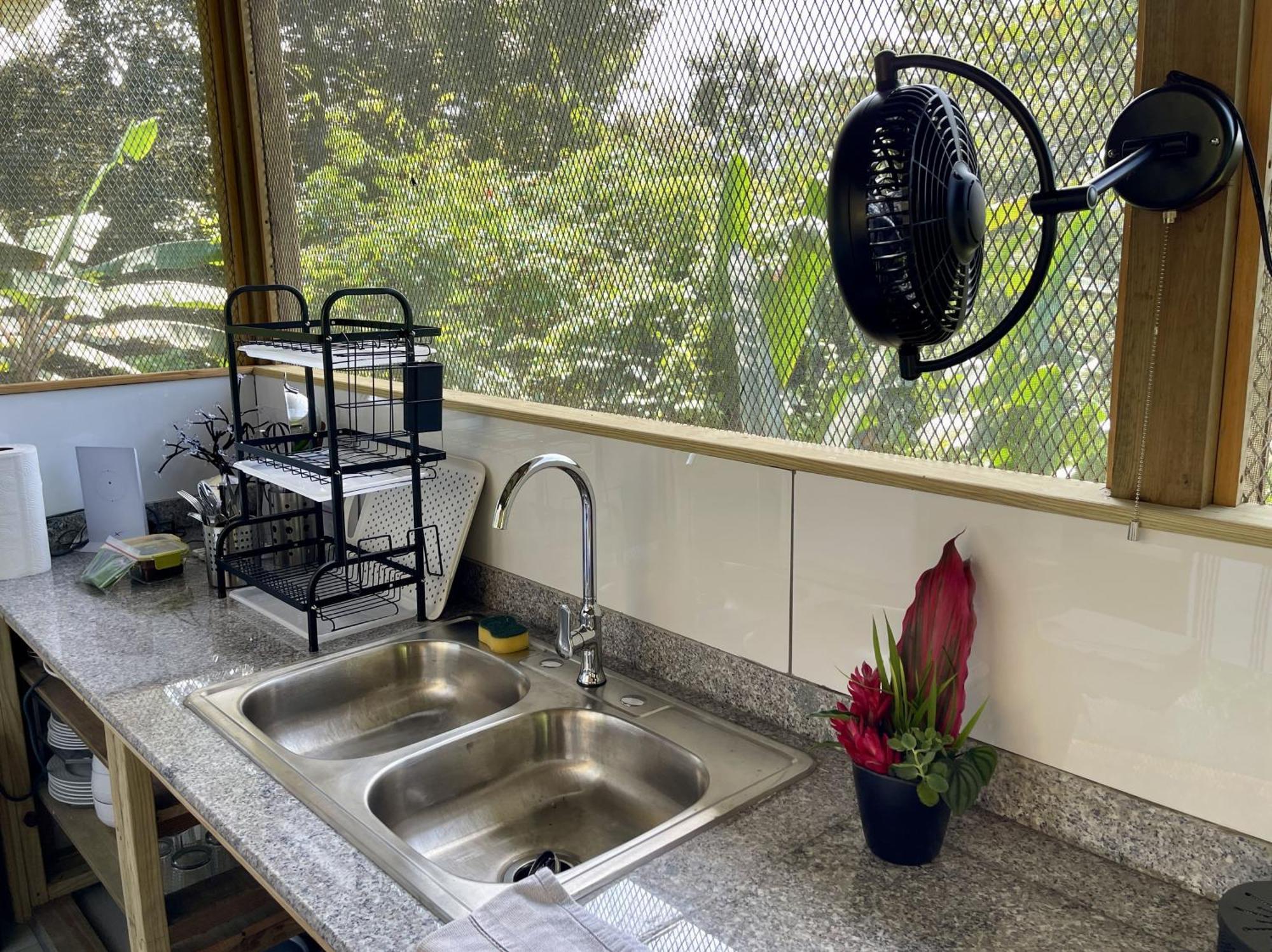 Eden Jungle Lodge Bocas Town Bagian luar foto