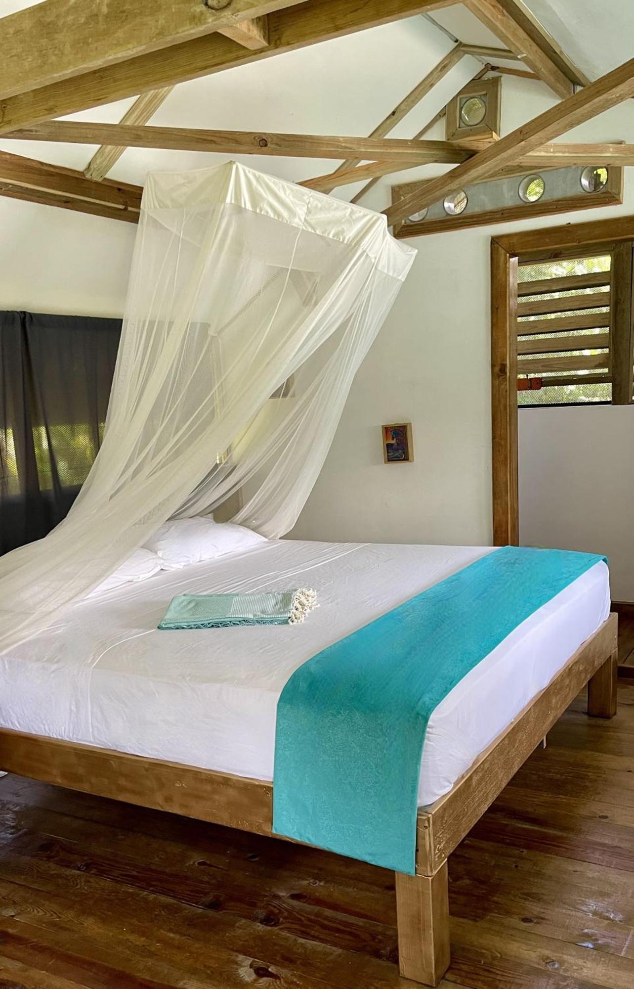 Eden Jungle Lodge Bocas Town Bagian luar foto